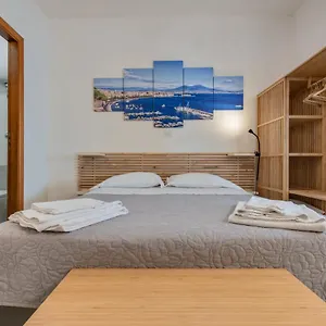 Spaccanapoli - Fully Equipped Studio Nápoles